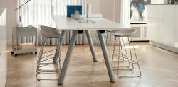 Focus on hi-tech: cool, raw design