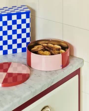 Tin Container Round, red and soft pink