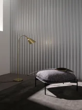 Bellevue AJ7 Floor Lamp, black & brass