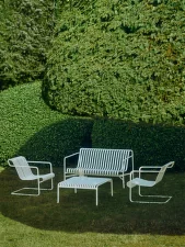 Palissade Cantilever Lounge Chair Low, cream white