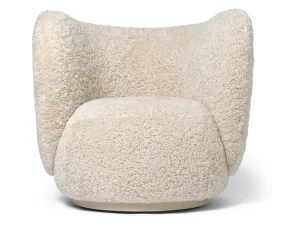 Rico Lounge Chair, Sheepskin moonlight
