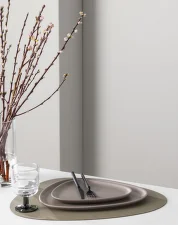 Curve Dinner Plate, warm grey