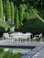 Palissade Chair, cream white