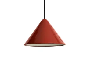 Compass Pendant 260, pompeian red