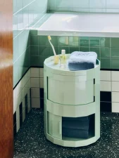 Facet Cabinet 20, soft mint