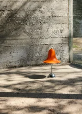 Pantop Ø18 Portable Lamp, vivid orange