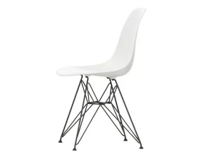 Eames Plastic Side Chair DSR, white/basic dark