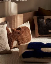 Lay Cushion Rectangular, sand/sugar kelp