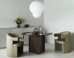 Burra Chair, Ultra Leather 41585
