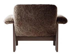 Brasilia Lounge Chair Low Back, Sheepskin sahara/dark stained oak
