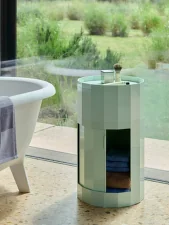 Facet Cabinet High, soft mint