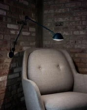 AQ01 Wall Lamp, black