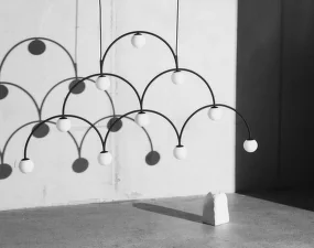 Bounce 169 Pendant, black