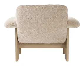 Brasilia Lounge Chair Low Back, Sheepskin nature/natural oak