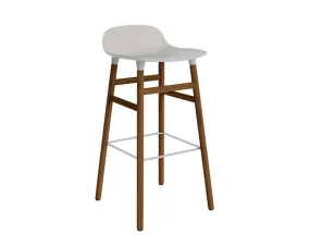Form Bar Chair 75 cm Walnut, warm grey