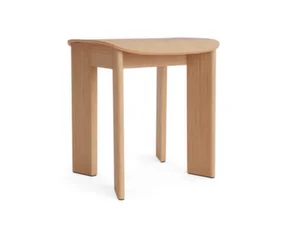 Chisel 10 Stool, lacquered oak