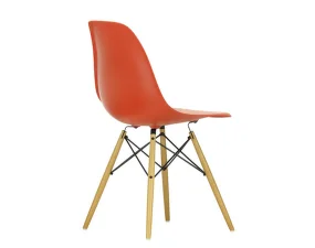 Eames Plastic Side Chair DSW, poppy red