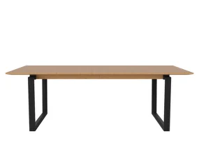 Nord Dining Table 220 cm, black oak / oiled oak