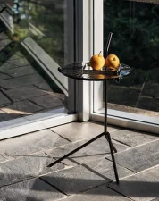 Halten SH9 Side Table, warm black / smoked cast glass