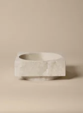 Hew Centrepiece High, travertine