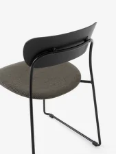 Pavilion Side Chair AV52, black oak/Fuse 351
