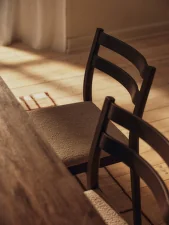 Boda Dining Chair Soft Bouclé, dark stained beech/natural