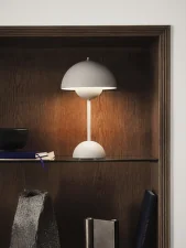 Flowerpot VP9 Portable lamp, matt black