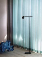 Tip Floor Lamp, black