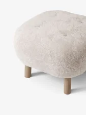 Little Petra ATD1 Pouf, oak / Sheepskin Moonlight