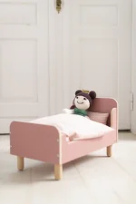 Play The Doll Bed with Pillow and Duvet