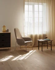 Era Lounge Chair High Oak, Synergy