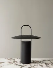 Ray Table Lamp, black