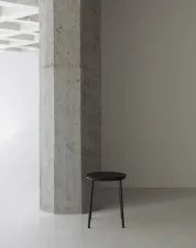 Circa Stool, black aluminum