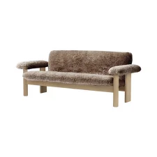 Brasilia Sofa, Sheepskin sahara/natural oak