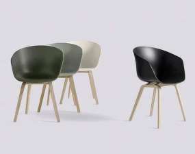 AAC 22 Chair Oak Veneer, melange cream