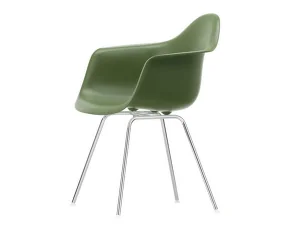 Eames Plastic Armchair DAX, forest