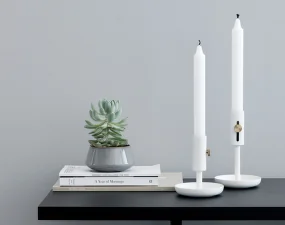 Granny Candle Holder H16, white