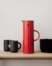 EM77 Vacuum Jug 1l, red