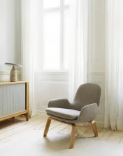 Era Lounge Chair Low Oak, Main Line Flax
