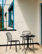 Thorvald SC96 Café Table, warm black