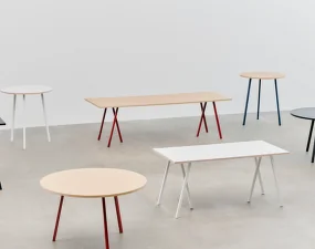 Loop Stand Table 250, oak/white