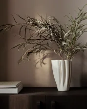 Dedali Vase H25, off-white