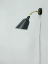 Bellevue AJ9 Wall Lamp, black & brass