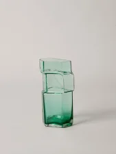 Muro Vase H23, recycled green