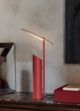 Reflect Table Lamp, matt red