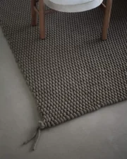 Knot Rug 300x400, soft brown