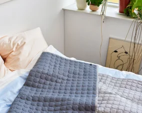 Mega Dot Plaid 195 x 245, dark grey