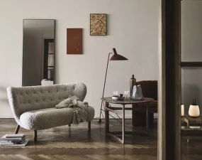Little Petra VB2 Sofa, walnut / sheepskin Sahara