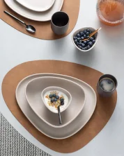 Curve Deep Plate, sand