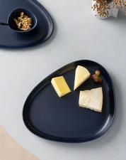 Curve Platter Plate, navy blue